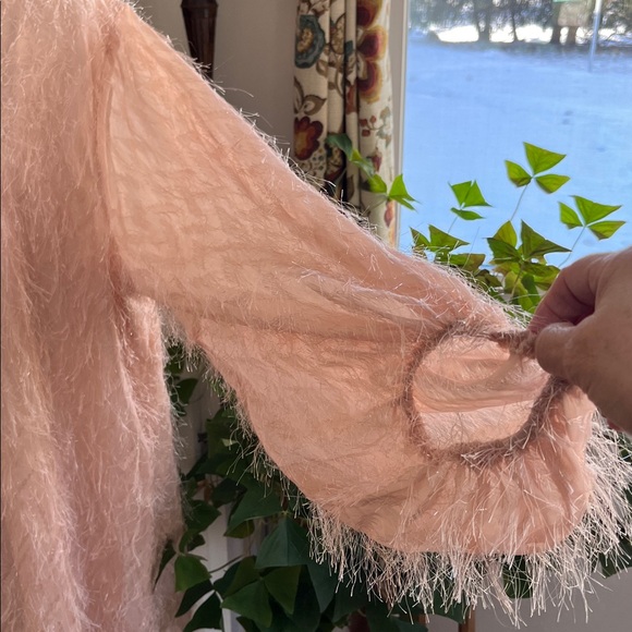 JODIFL Pale Pink Top - Picture 2 of 10